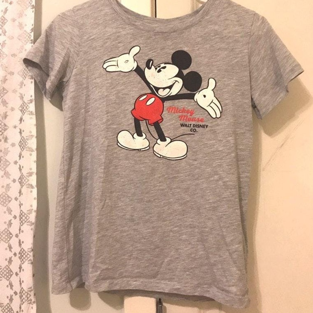 h&m mickey mouse tee